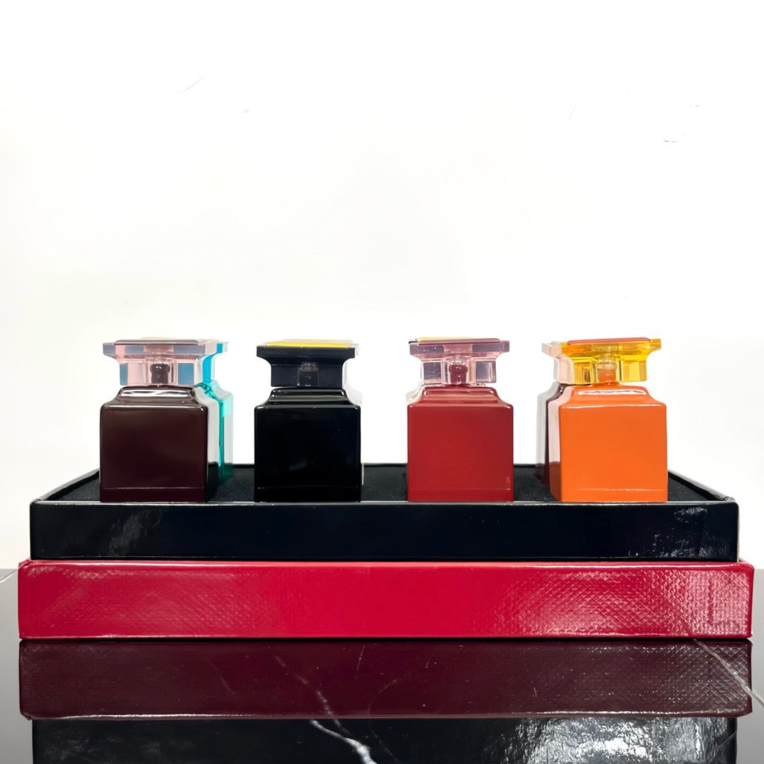 Tom Ford Signature Set B (7.5mlx8)