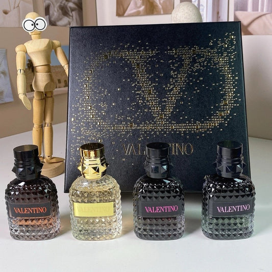 Valentino Uomo Born In Roma fragrance set (4x30ml)