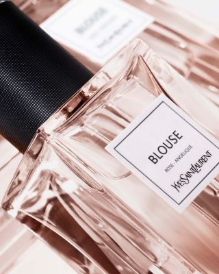 Le Vestiaire Des Parfums Yves Saint Laurent Blouse Parfum (125 ML)