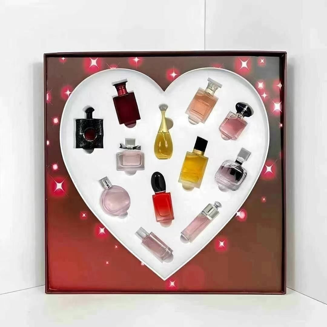 Fragrance Favorites Discovery Gift Box Set by Men and Women's