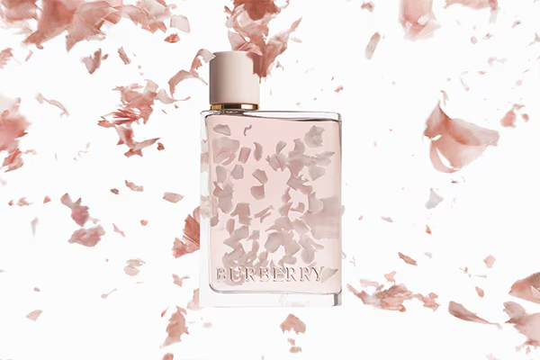 BurberryBurberry Her Petals Eau de Parfum Spray (88 ML)